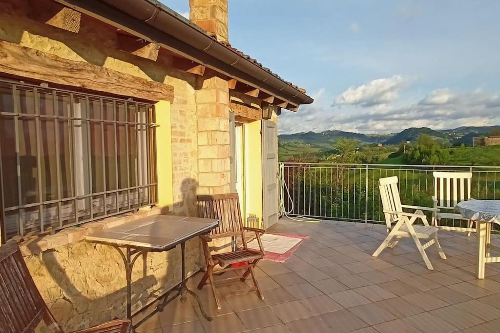 דירות Monte Orsello La Terrazza In Collina מראה חיצוני תמונה